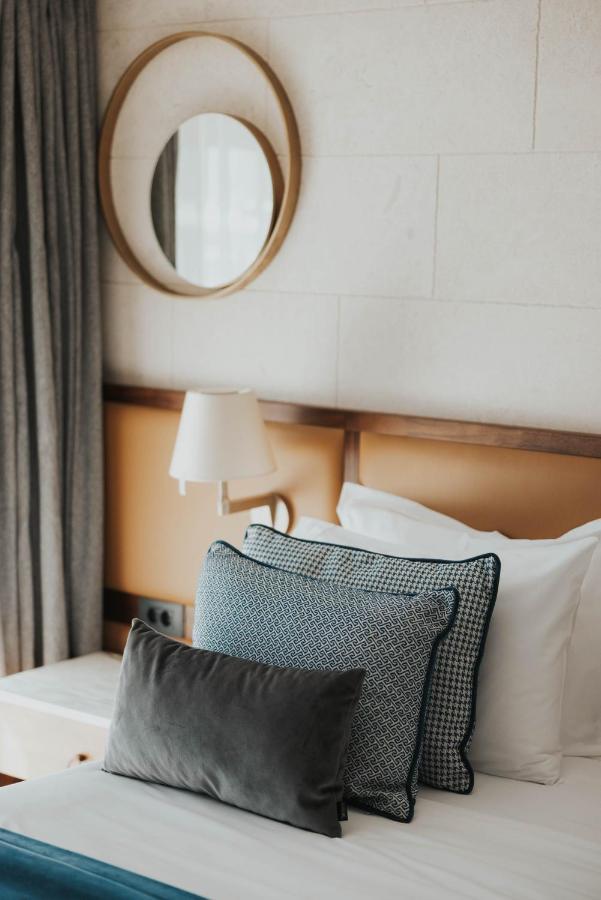 Corso Levante Luxury Suites Dobrota Kotor Zewnętrze zdjęcie