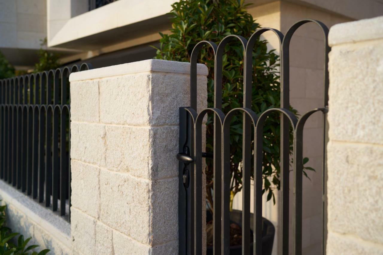 Corso Levante Luxury Suites Dobrota Kotor Zewnętrze zdjęcie